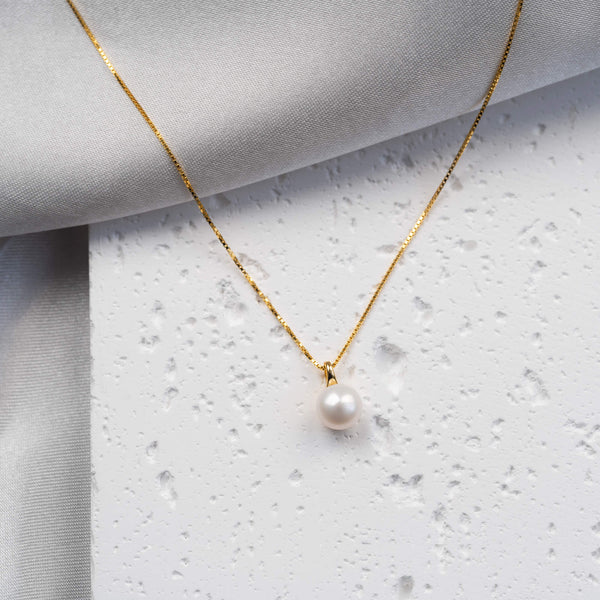 perla june birthstone pearl pendant necklace